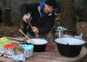 Vorbereitung im Wald